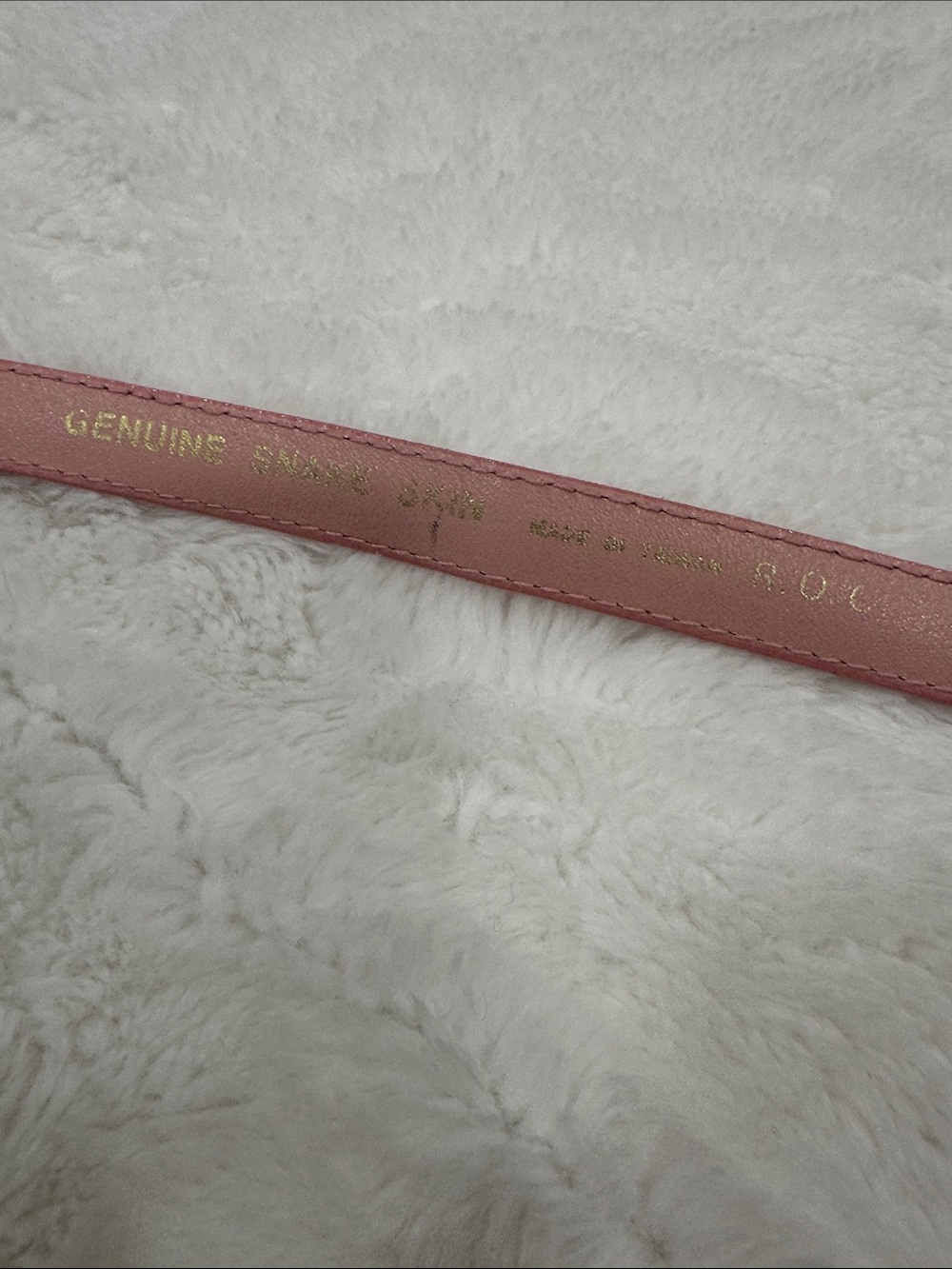 Vintage snakeskin Charter Club Slim Pink Belt with Gold-Tone Buckle - Picture 9 of 12